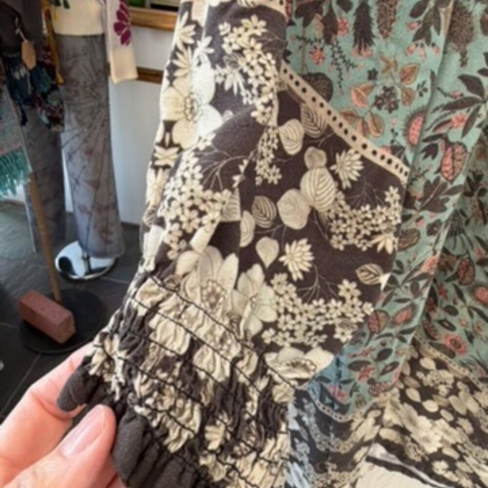 NATURAL LIFE Teal Floral Mini Dress with Black & Cream Border - Picture 7 of 7